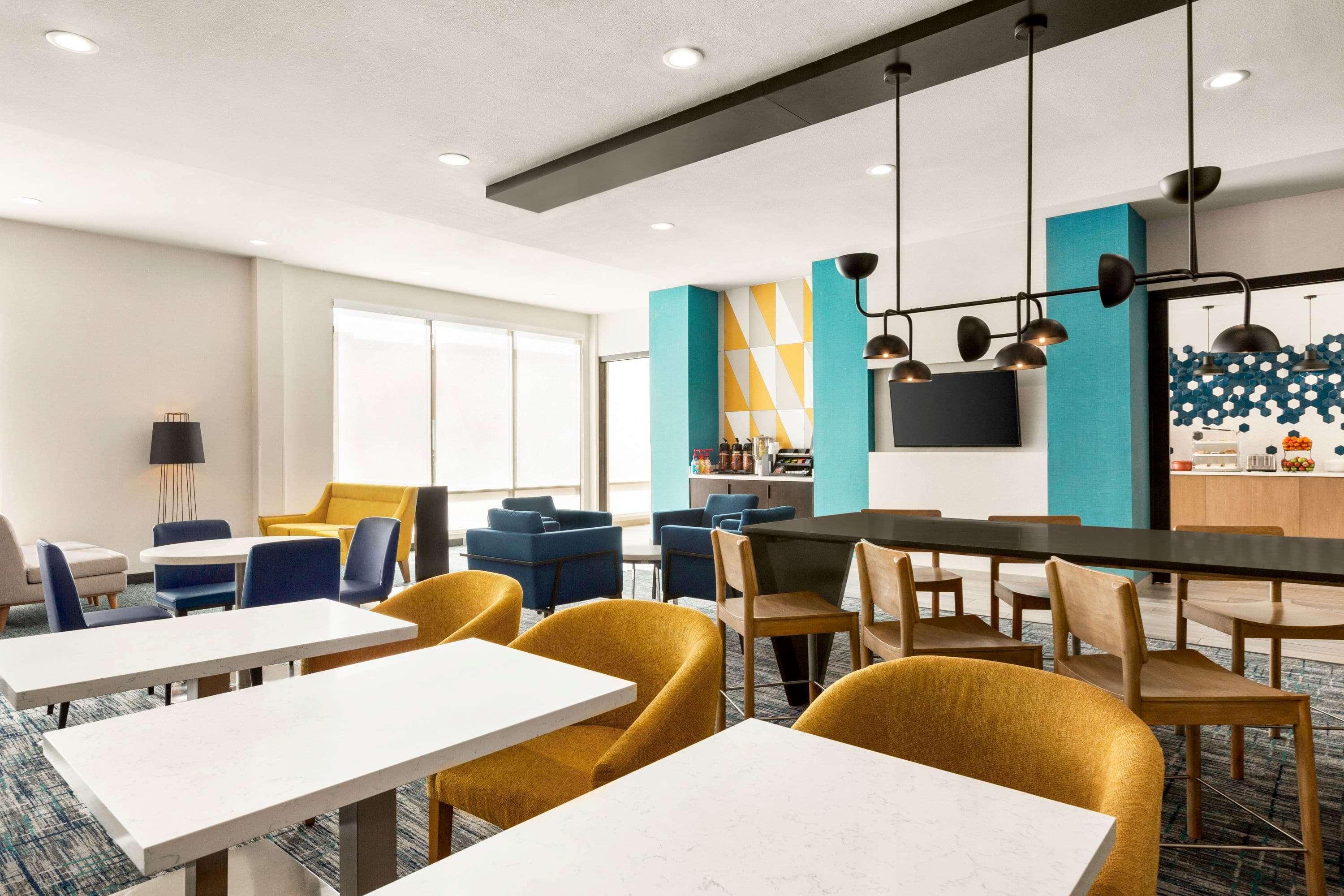 מלון La Quinta By Wyndham Richmond-Sugarland מראה חיצוני תמונה
